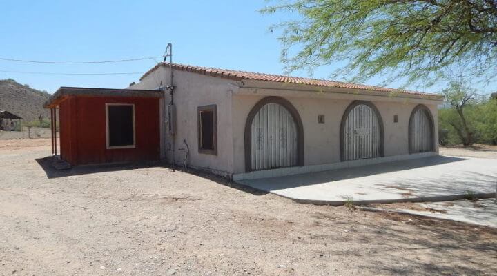 1,250 SF Home On 1.41 Acres Of Land In Laveen, Arizona