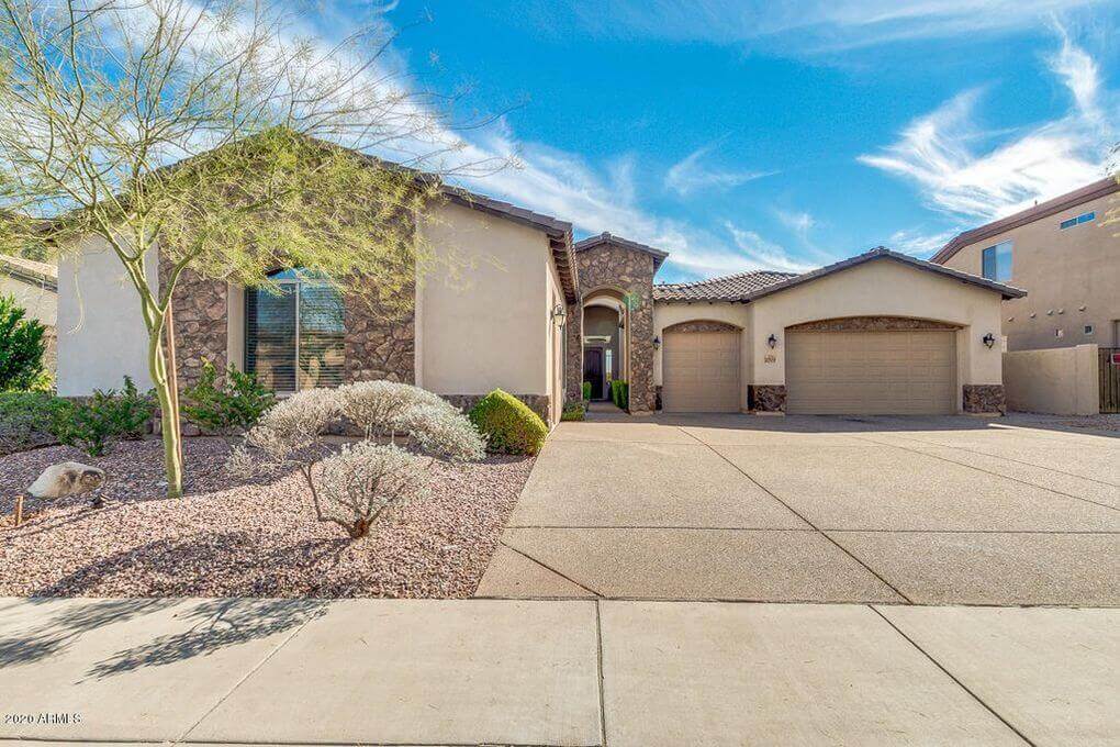 REO of a 3,296 SF Home in Phoenix, Arizona