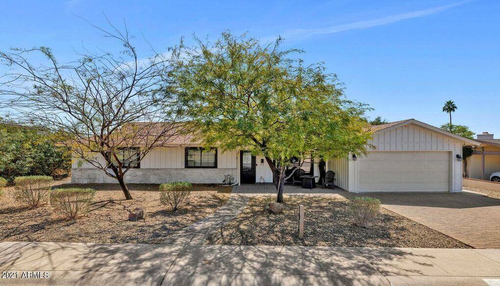 Special Real Estate Commissioner Over 2,519 SF Home in Phoenix, Arizona