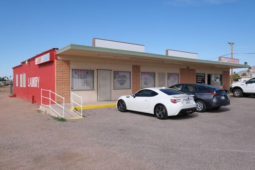 Receivership for a 3,808 SF Retail Building in Apache Junction, Arizona