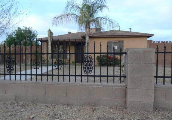 1039 SF Home in Phoenix Arizona