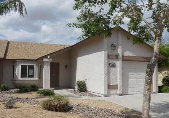 1056 SF Home in Phoenix Arizona