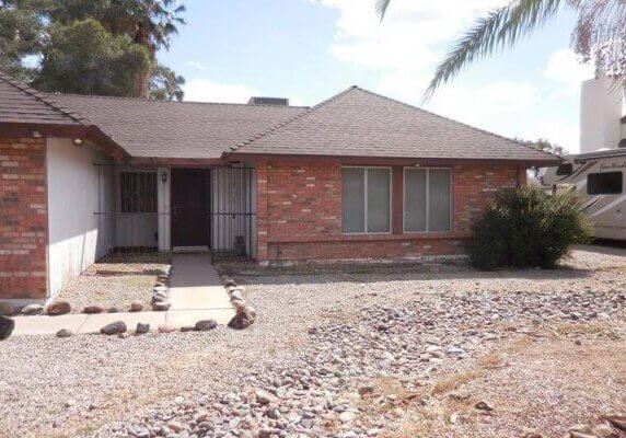 1578 SF Home in Glendale Arizona