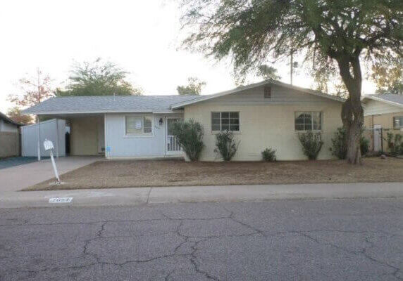 1588 SF Home in Phoenix Arizona