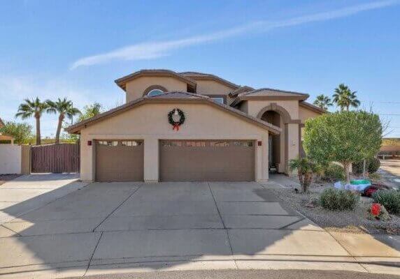 2469 SF Home in Phoenix Arizona