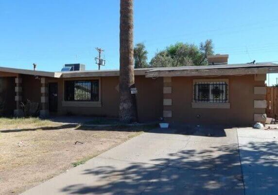 1,900 SF Home In Phoenix, Arizona