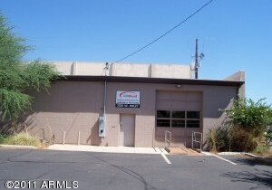 6552 SF Industrial Building in Phoenix Arizona
